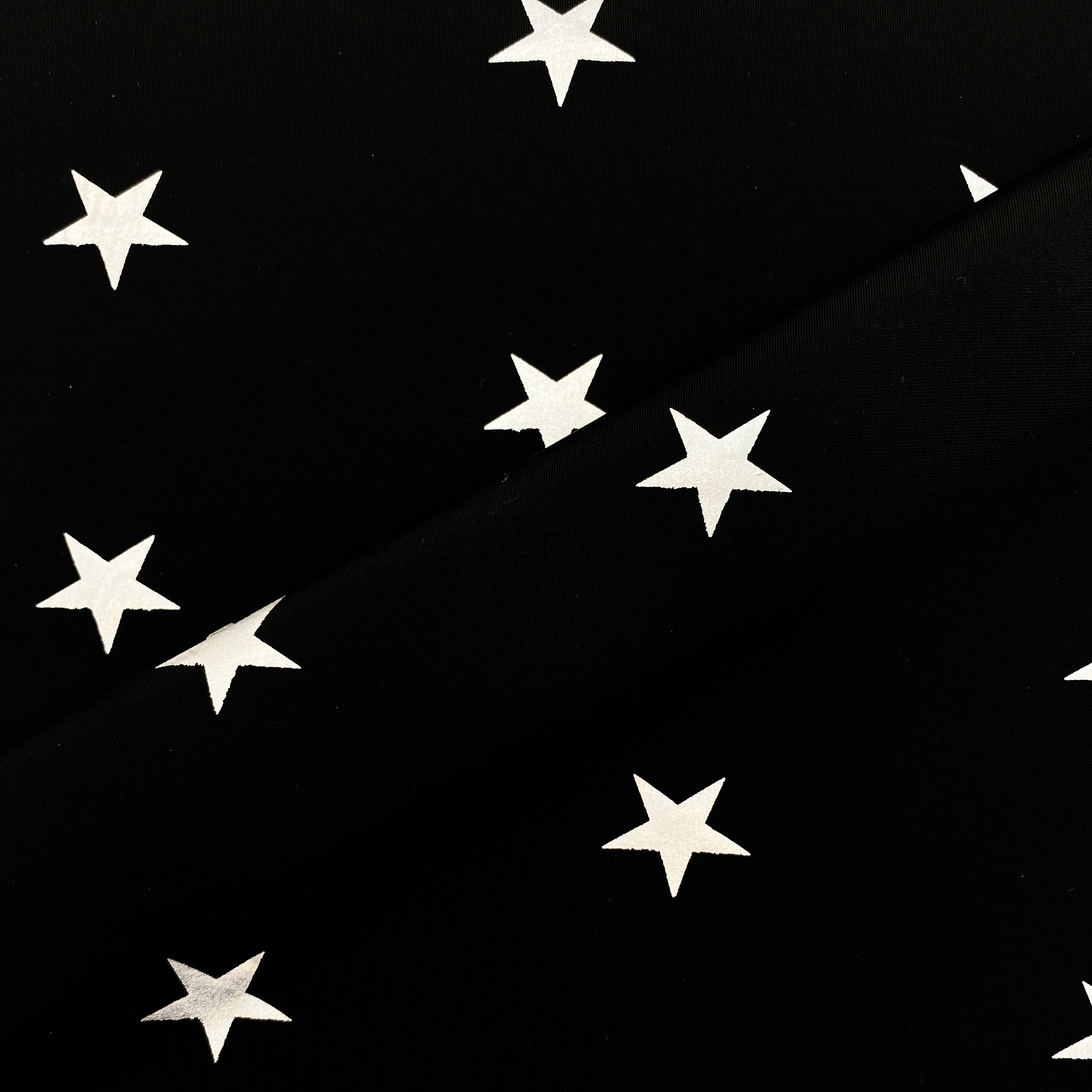 /yitaifabrics/2021/11/16/yt024星星烫金.jpg